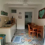 心灵圣殿公寓 *